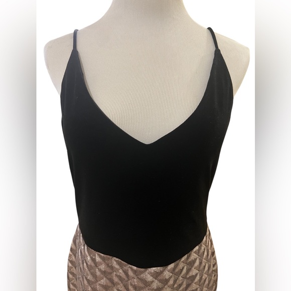 NWT Black Halo Womens Black Velvet Pewter Sequin Sheath Midi Dress Size 12 Love - Picture 10 of 15